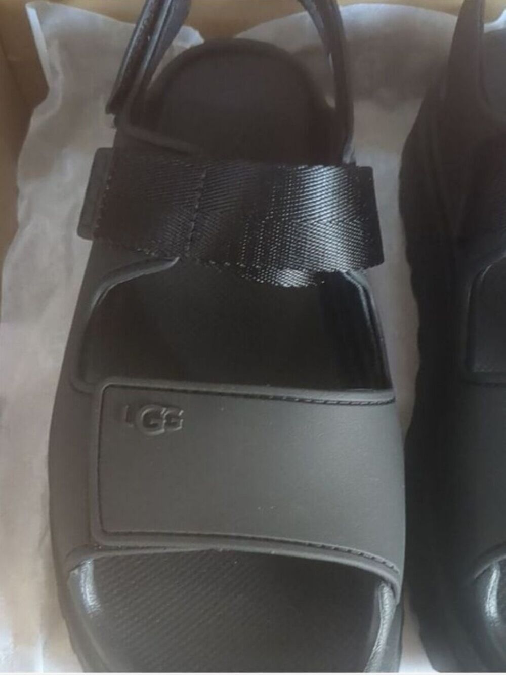 New Ugg Goldenglow Sandals Size 9Color black - Picture 4 of 12